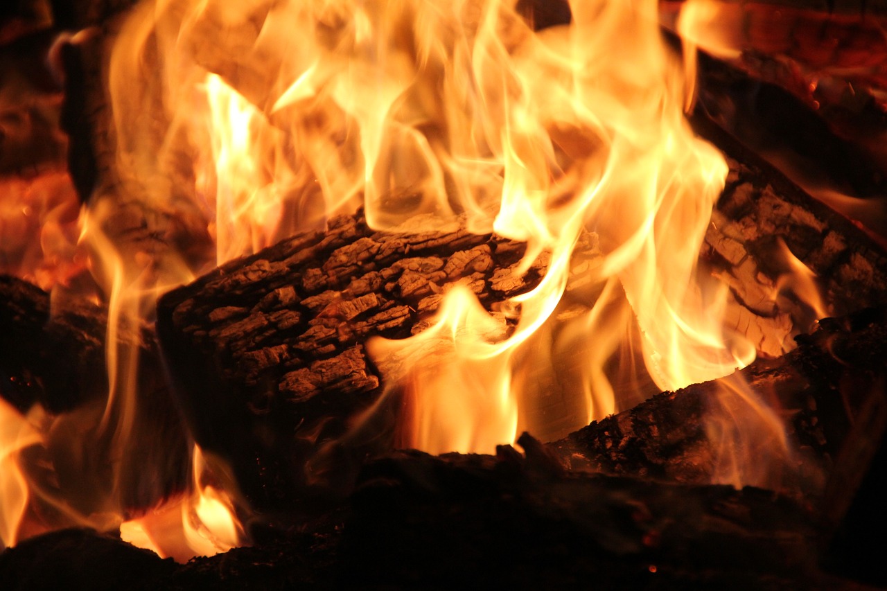 Expert Fireplace Cleaning in Eagle Rock, CA Professional Fireplace Cleaning Services In Eagle Rock California
